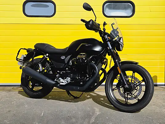 2025 Moto Guzzi V7 853