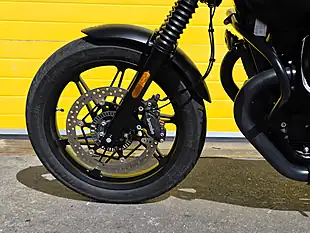 Used 2025 Moto Guzzi V7 Black - Interior and Exterior details 16