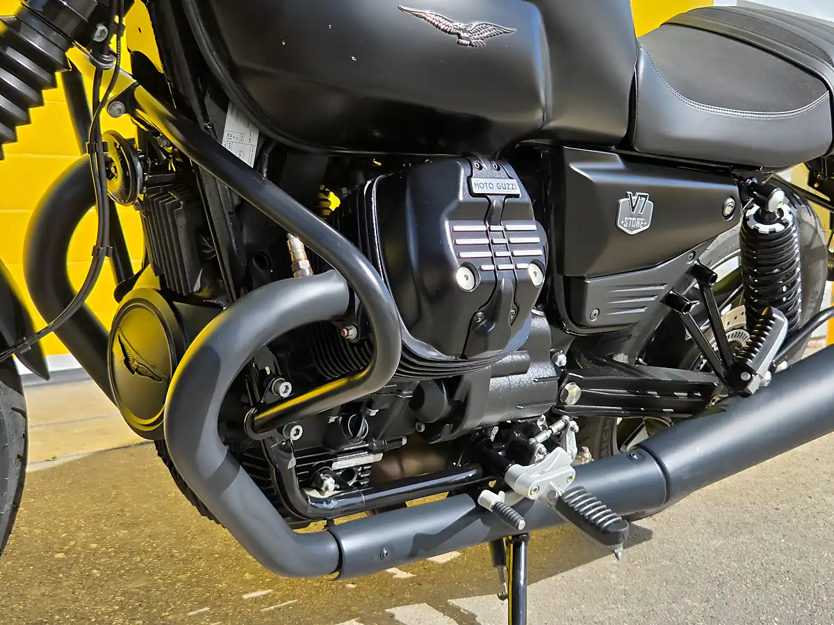 Used 2025 Moto Guzzi V7 Black - Interior and Exterior details 20