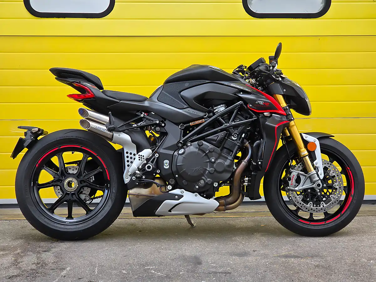Used 2025 Mv Agusta Brutale Rr Black - Interior and Exterior details 2