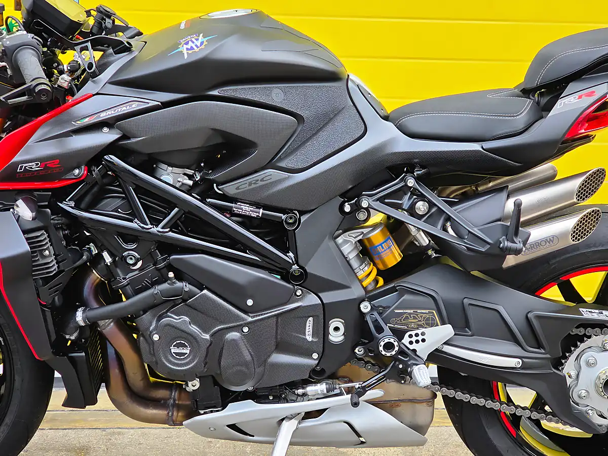 Used 2025 Mv Agusta Brutale Rr Black - Interior and Exterior details 9