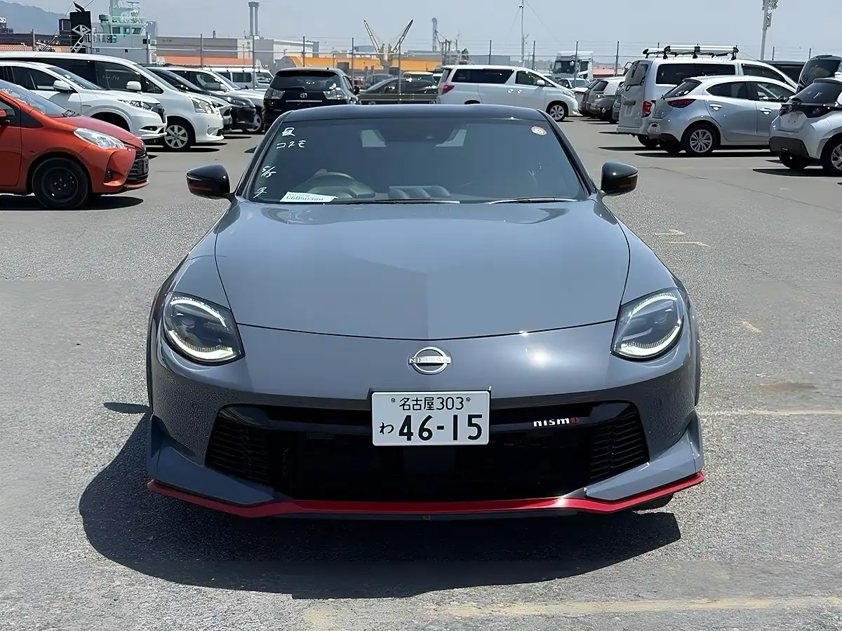 Used 2025 Nissan Fairlady Z Nismo Grey - Interior and Exterior details 8