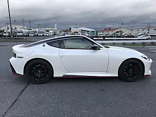 Used 2025 Nissan Fairlady Z Nismo White - Interior and Exterior details 12
