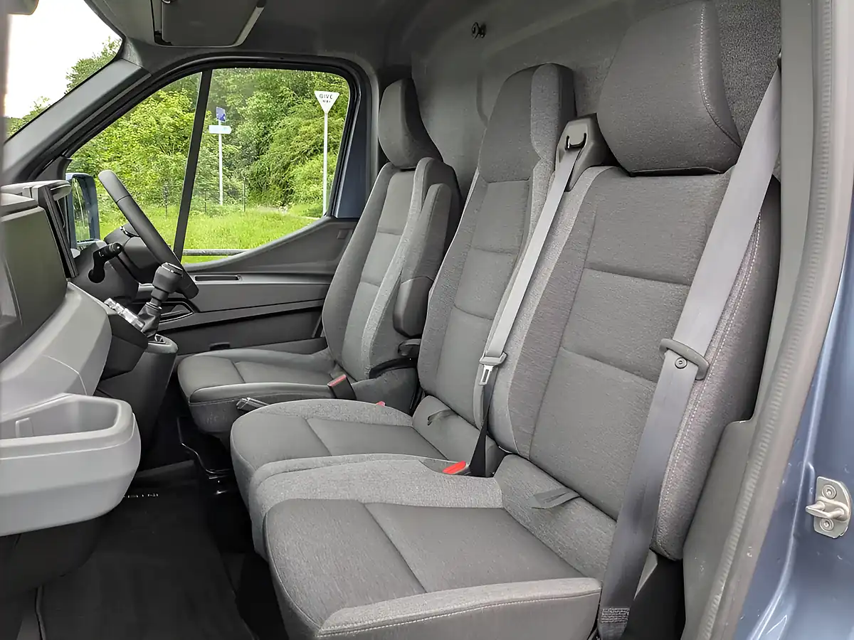 Used 2025 Nissan Interstar Acenta Blue Grey Metallic - Interior and Exterior details 11