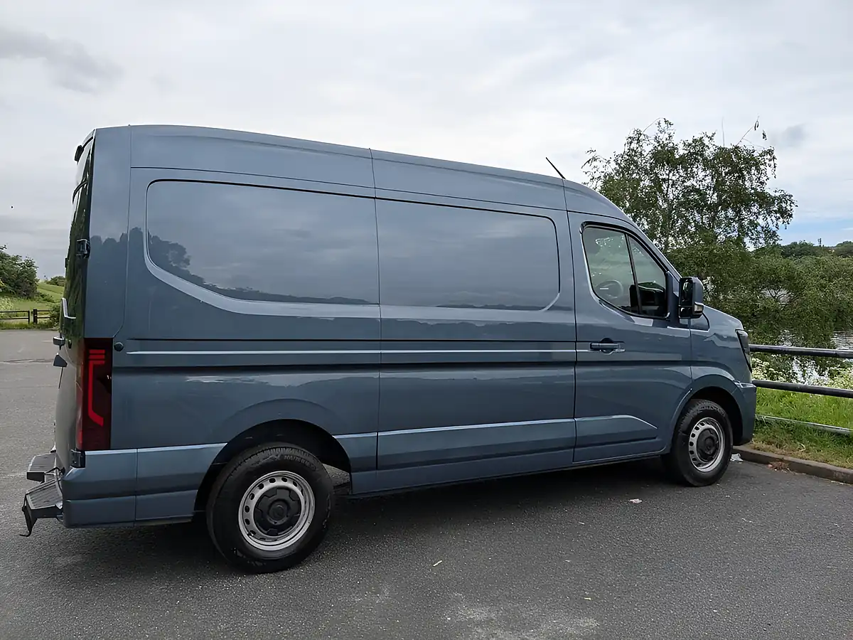 Used 2025 Nissan Interstar Acenta Blue Grey Metallic - Interior and Exterior details 6
