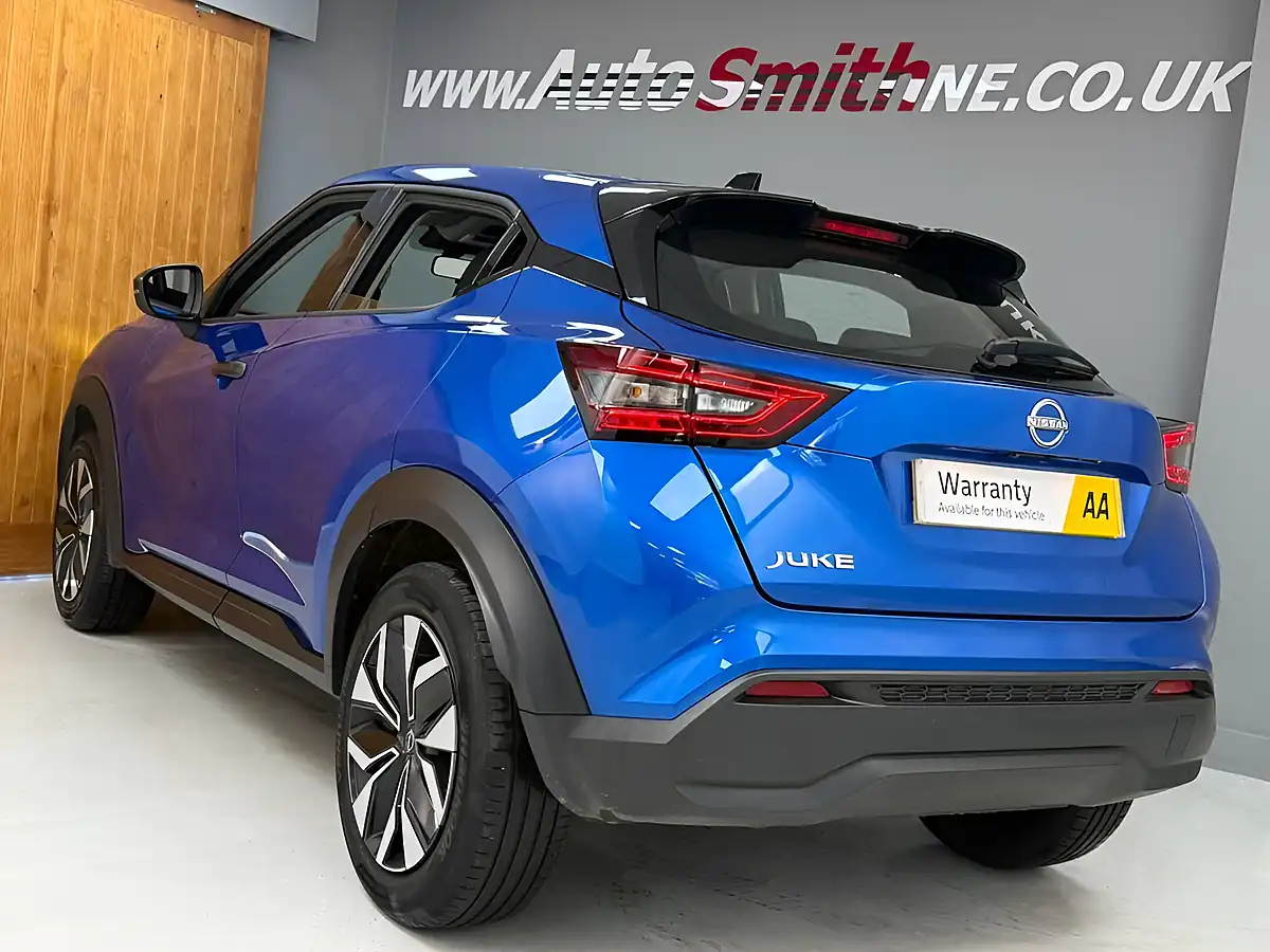 Used 2025 Nissan Juke Acenta Premium Blue - Interior and Exterior details 3