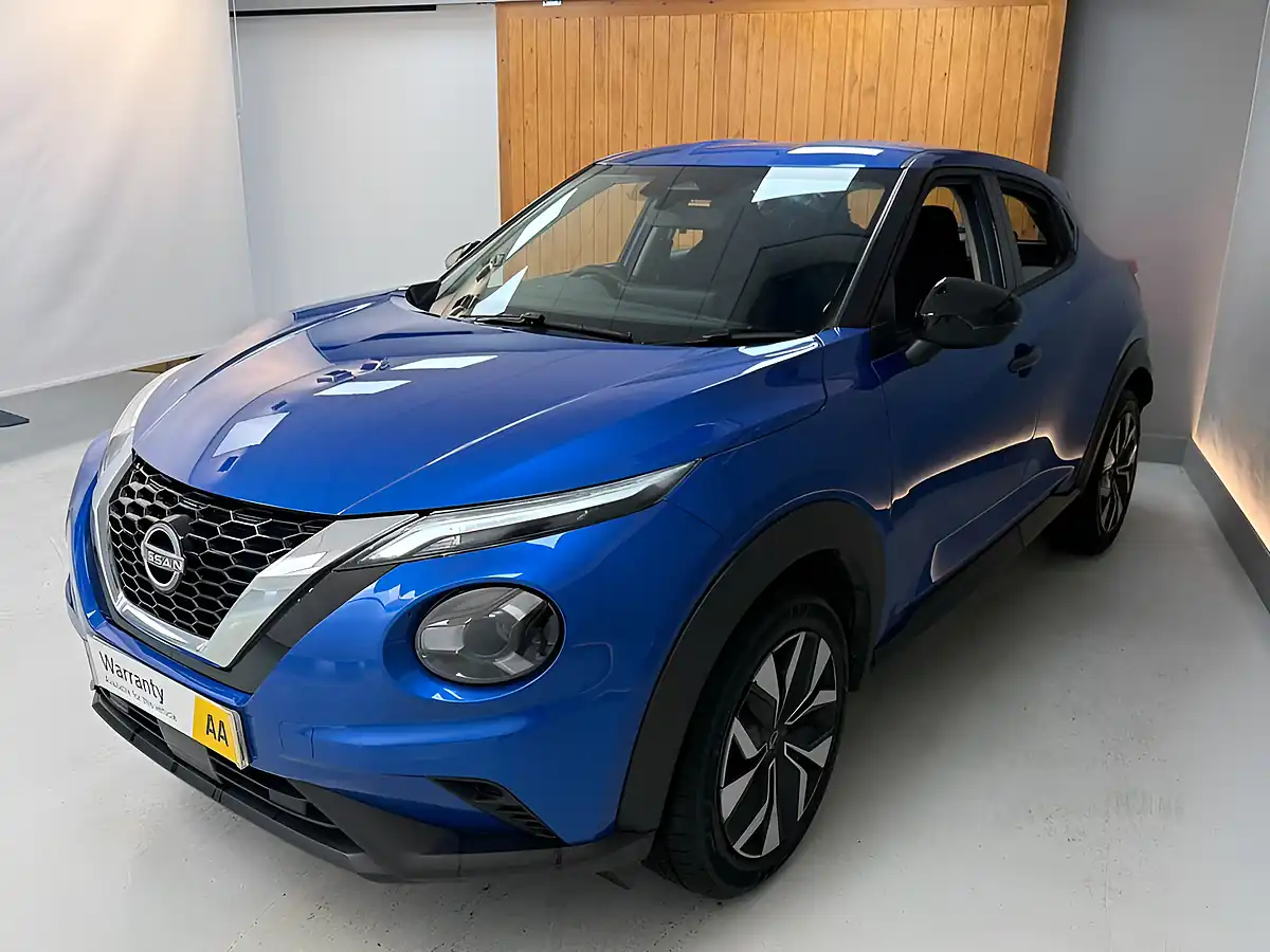 Used 2025 Nissan Juke Acenta Premium Blue - Interior and Exterior details 6