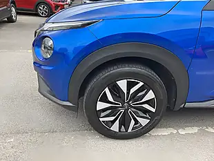 Used 2025 Nissan Juke Acenta Premium Blue - Interior and Exterior details 12