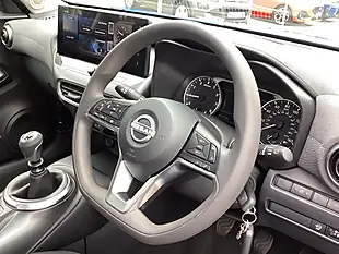 Used 2025 Nissan Juke Acenta Premium Blue - Interior and Exterior details 7