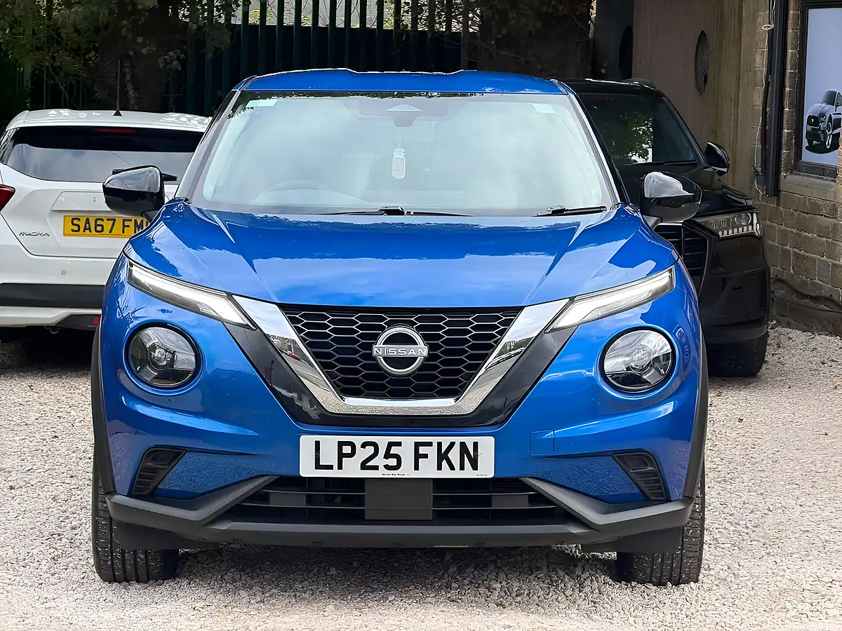 Used 2025 Nissan Juke Acenta Premium Blue - Interior and Exterior details 2