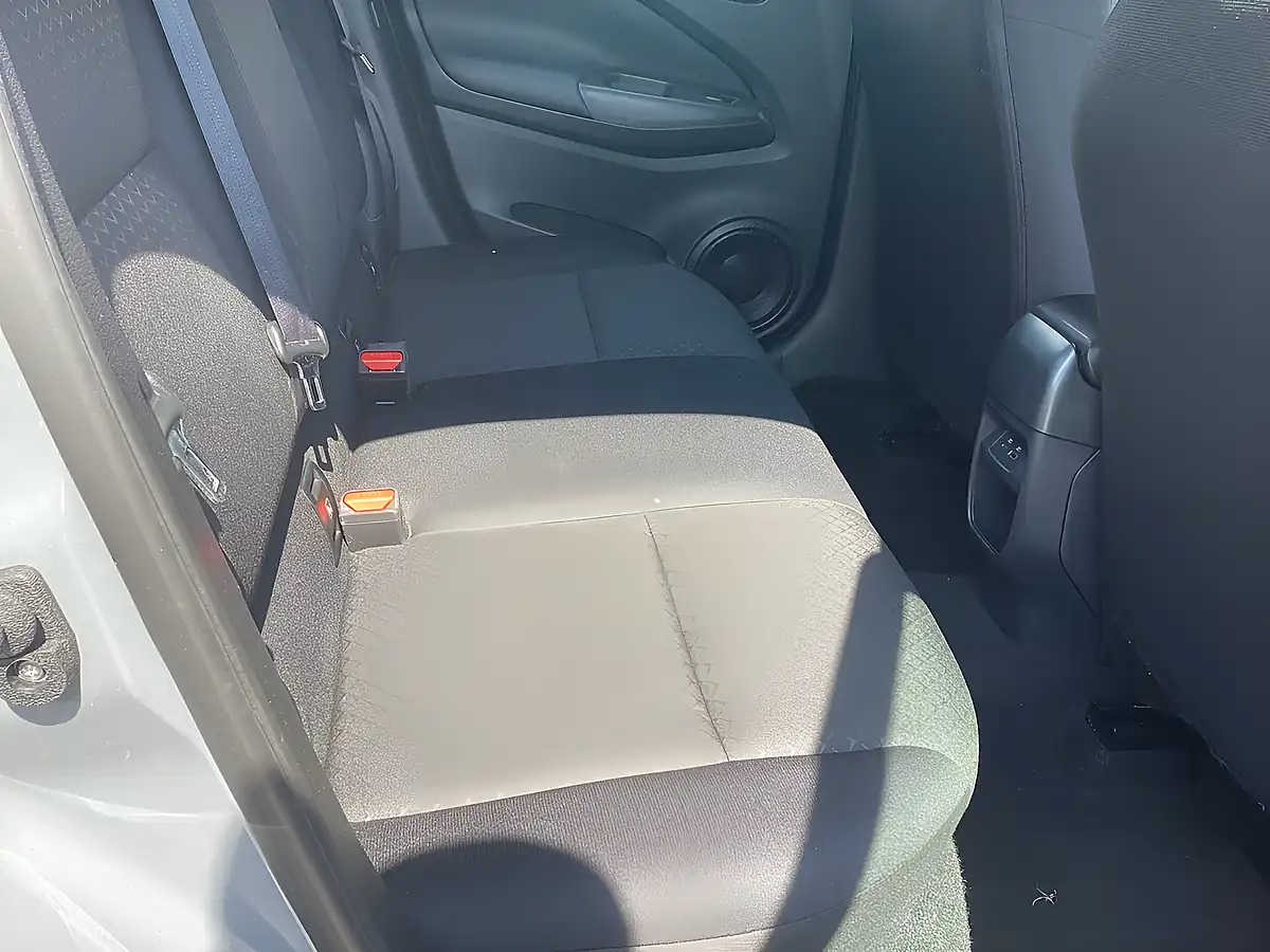 Used 2025 Nissan Juke Acenta Premium Grey - Interior and Exterior details 17