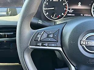 Used 2025 Nissan Juke Acenta Premium Grey - Interior and Exterior details 12