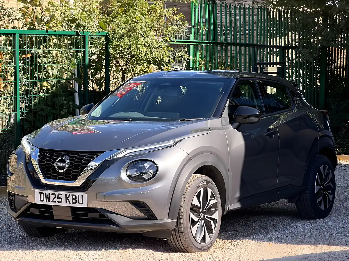 Used 2025 Nissan Juke Acenta Premium Grey - Interior and Exterior details 18