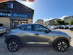Used 2025 Nissan Juke Acenta Premium Grey - Interior and Exterior details 8