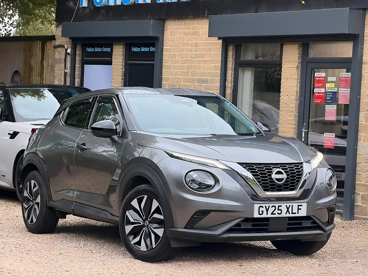 Used 2025 Nissan Juke Acenta Premium Grey - Interior and Exterior details 10