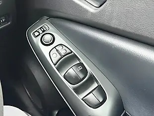 Used 2025 Nissan Juke Acenta Premium Grey - Interior and Exterior details 15