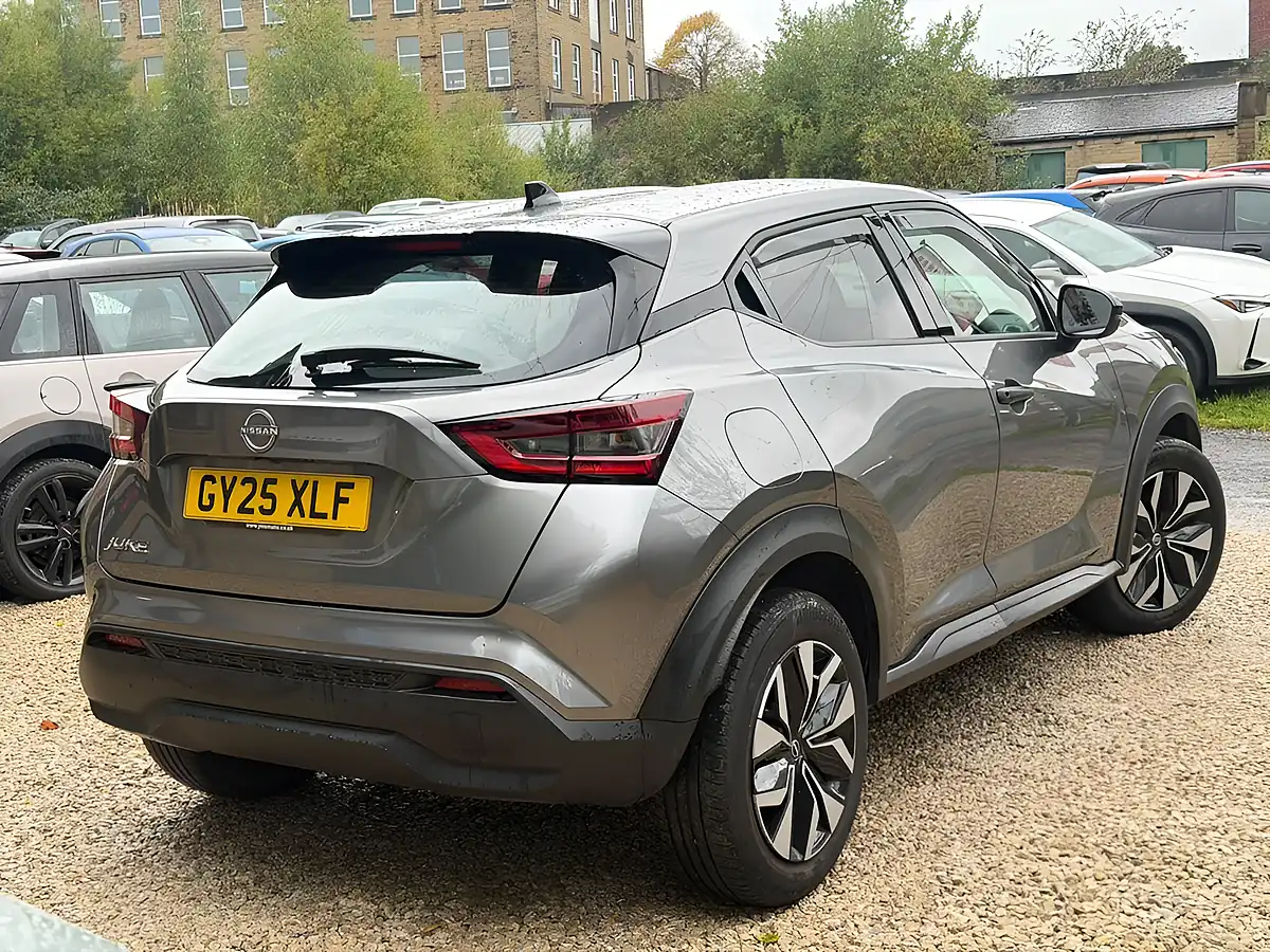 Used 2025 Nissan Juke Acenta Premium Grey - Interior and Exterior details 5