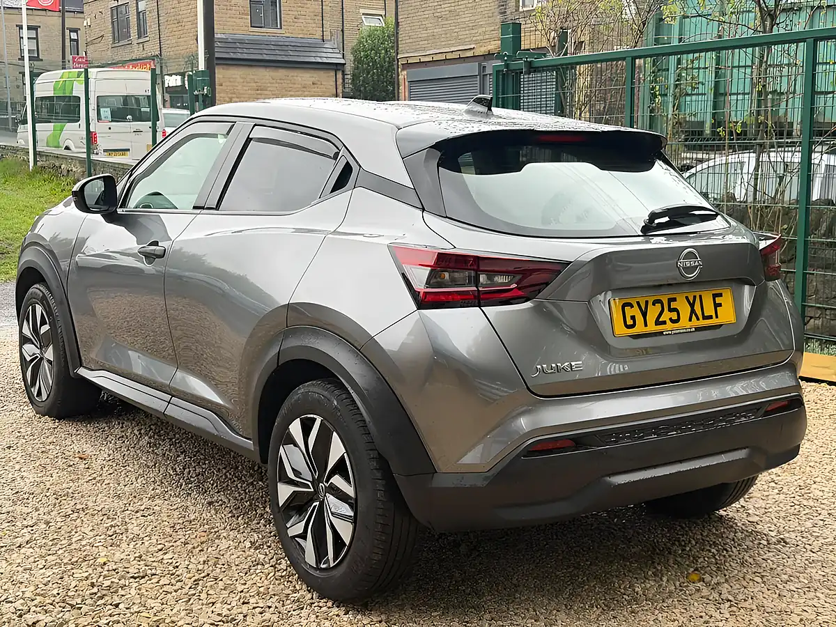 Used 2025 Nissan Juke Acenta Premium Grey - Interior and Exterior details 7