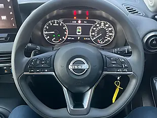 Used 2025 Nissan Juke Acenta Premium Red - Interior and Exterior details 11