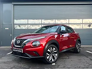 Used 2025 Nissan Juke Acenta Premium Red - Interior and Exterior details 13