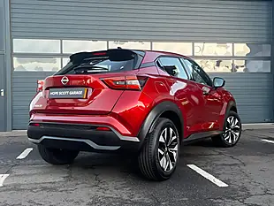 Used 2025 Nissan Juke Acenta Premium Red - Interior and Exterior details 6