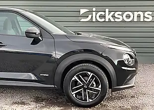 Used 2025 Nissan Juke N-Connecta Black - Interior and Exterior details 3