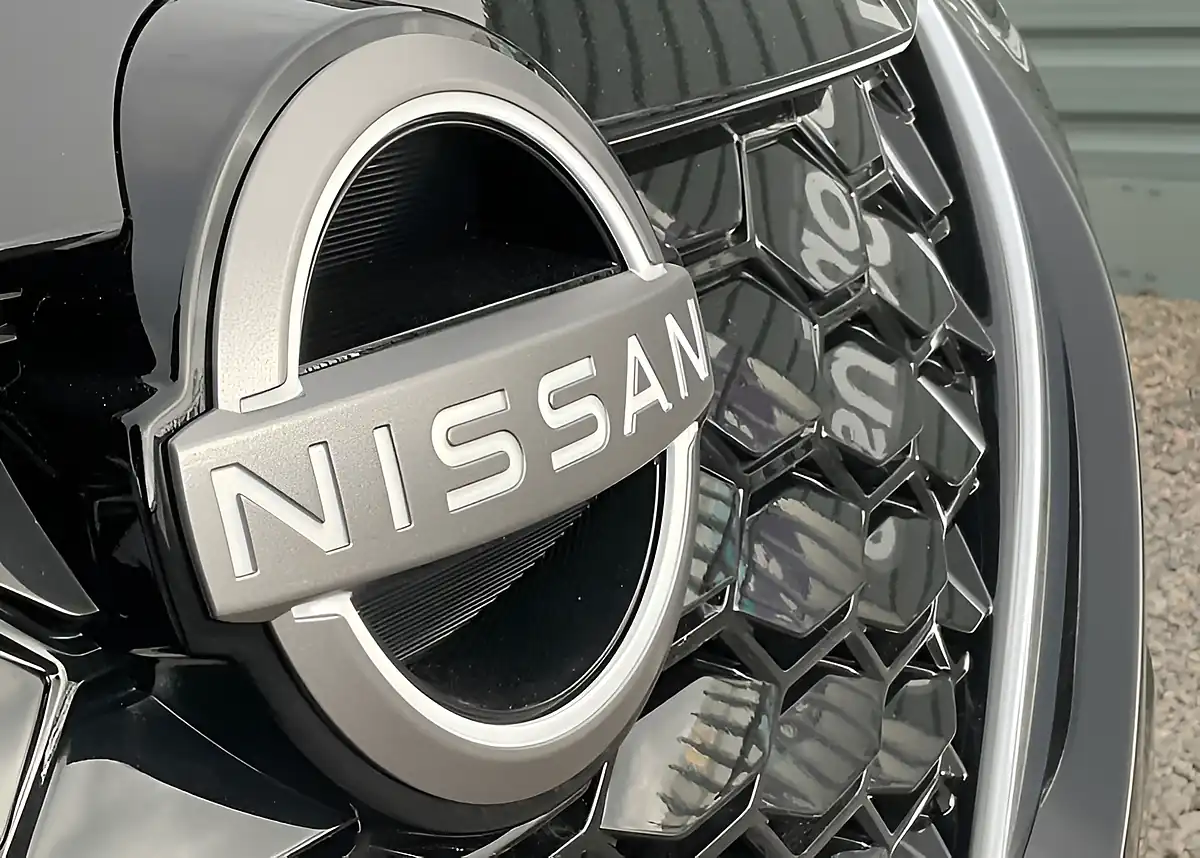Used 2025 Nissan Juke N-Connecta Black - Interior and Exterior details 4