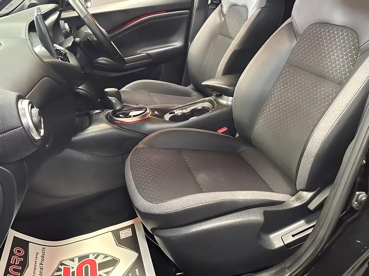Used 2025 Nissan Juke N-Connecta Black - Interior and Exterior details 10