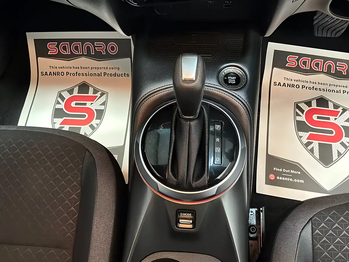 Used 2025 Nissan Juke N-Connecta Black - Interior and Exterior details 13