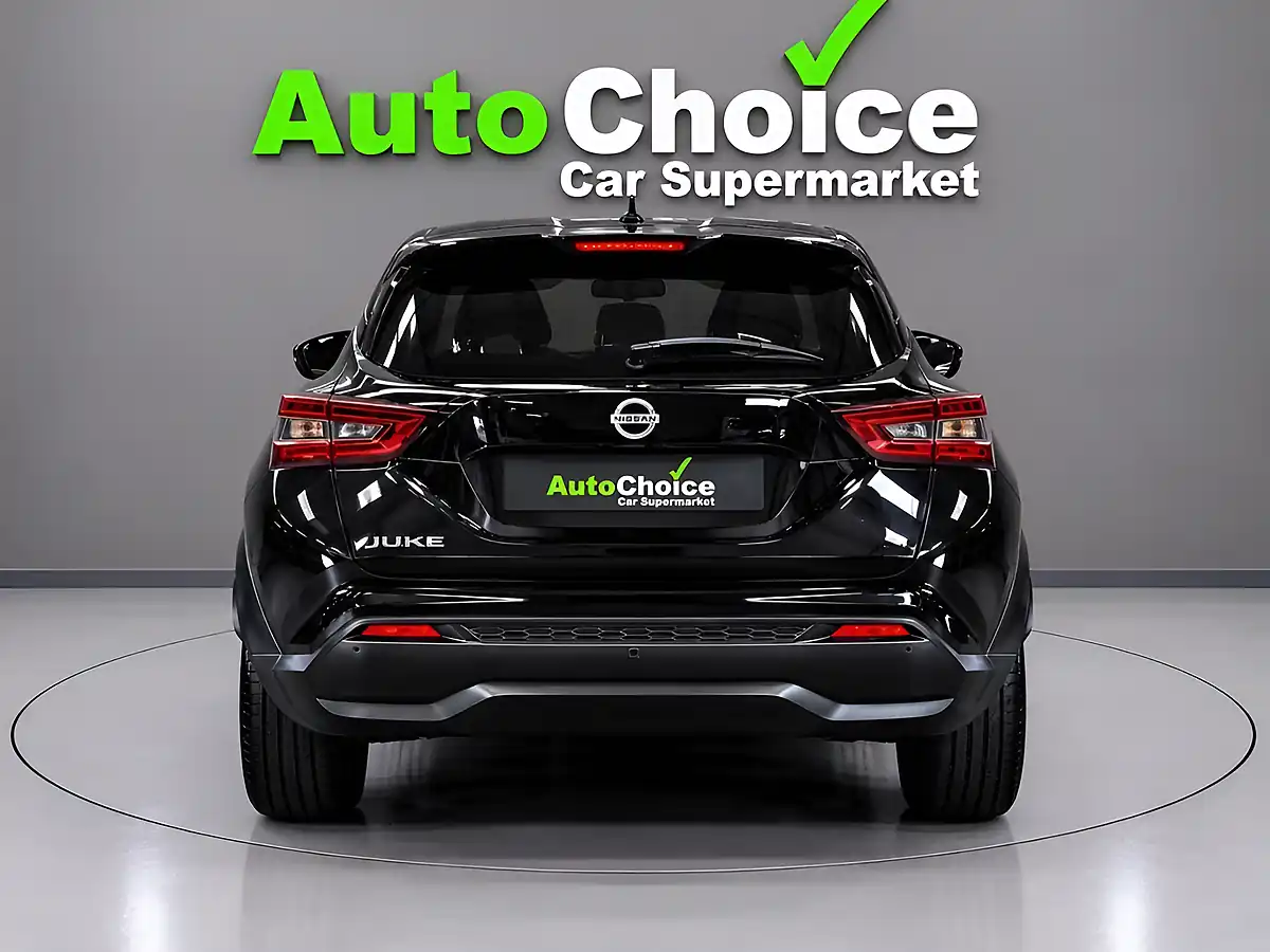 Used 2025 Nissan Juke N-Connecta Black - Interior and Exterior details 5