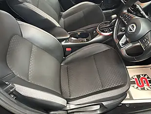 Used 2025 Nissan Juke N-Connecta Black - Interior and Exterior details 8
