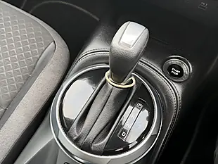 Used 2025 Nissan Juke N-Connecta Black - Interior and Exterior details 14
