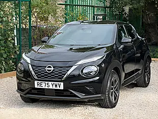 Used 2025 Nissan Juke N-Connecta Black - Interior and Exterior details 17