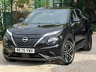 Used 2025 Nissan Juke N-Connecta Black - Interior and Exterior details 3