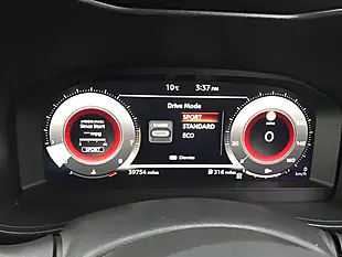 Used 2025 Nissan Juke N-Connecta Blue - Interior and Exterior details 16