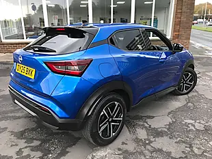 Used 2025 Nissan Juke N-Connecta Blue - Interior and Exterior details 19
