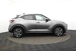Used 2025 Nissan Juke N-Connecta Grey - Interior and Exterior details 2