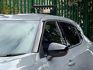 Used 2025 Nissan Juke N-Connecta Grey - Interior and Exterior details 11
