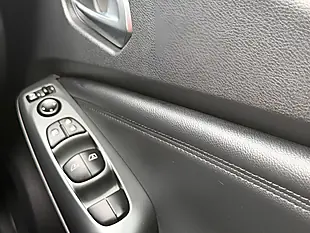 Used 2025 Nissan Juke N-Connecta Grey - Interior and Exterior details 20