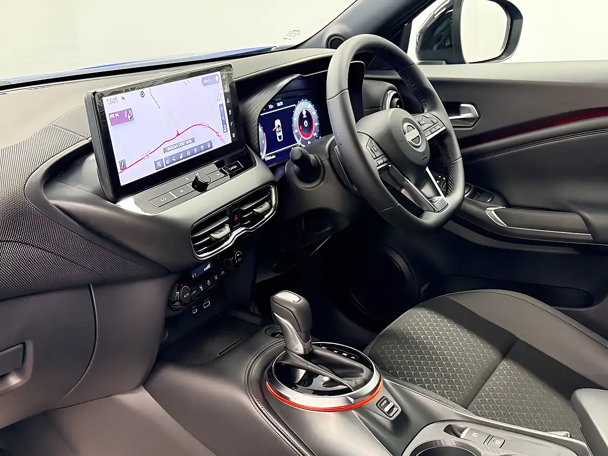 Used 2025 Nissan Juke N-Connecta Magnetic Blue - Interior and Exterior details 19
