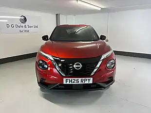 Used 2025 Nissan Juke N-Connecta Red - Interior and Exterior details 2