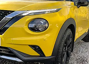 Used 2025 Nissan Juke N-Sport Yellow - Interior and Exterior details 10