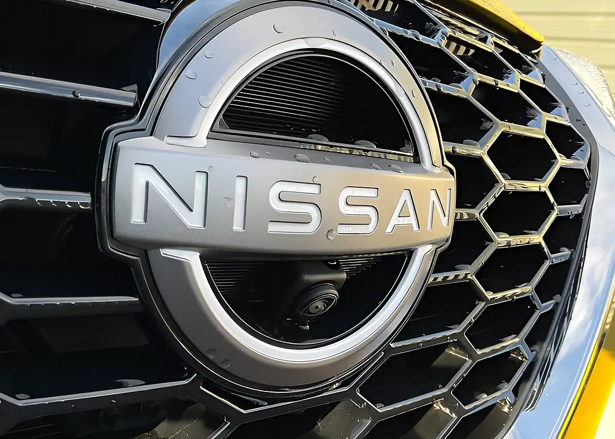 Used 2025 Nissan Juke N-Sport Yellow - Interior and Exterior details 3