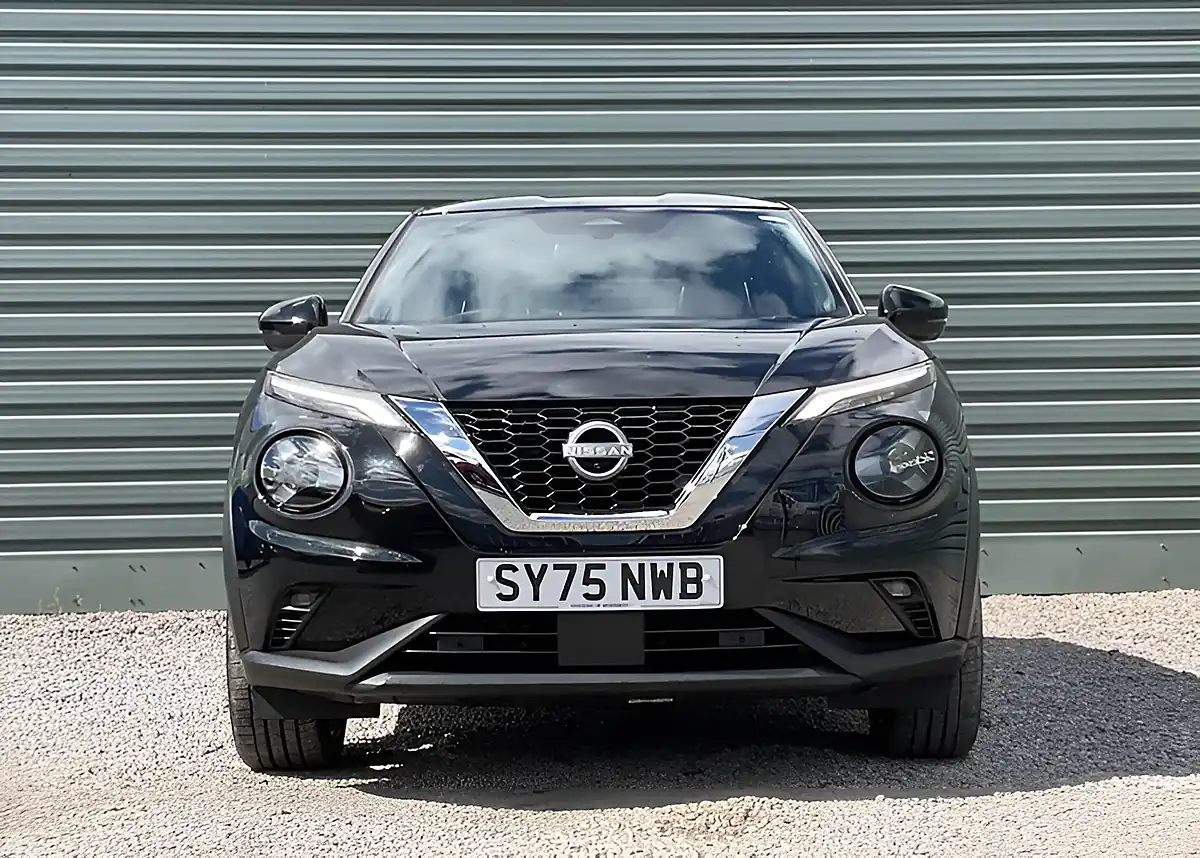 Used 2025 Nissan Juke Tekna Black - Interior and Exterior details 6