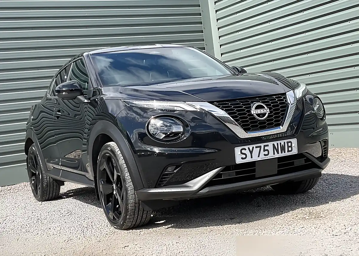 Used 2025 Nissan Juke Tekna Black - Interior and Exterior details 7