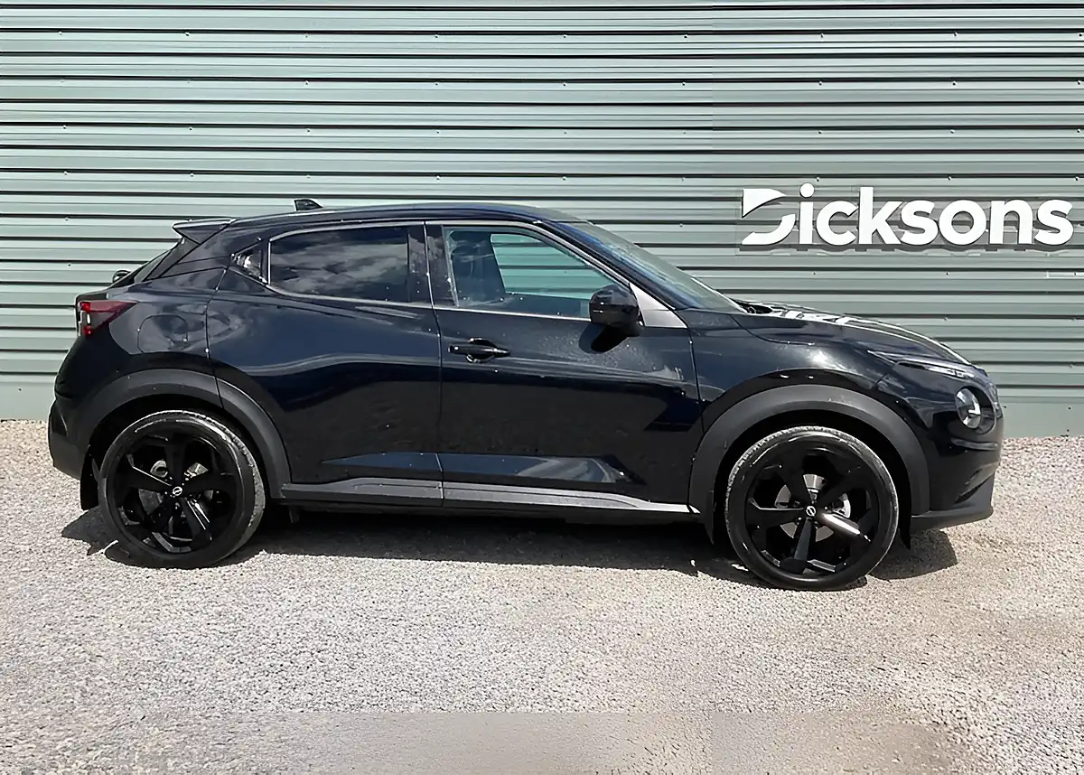 Used 2025 Nissan Juke Tekna Black - Interior and Exterior details 8