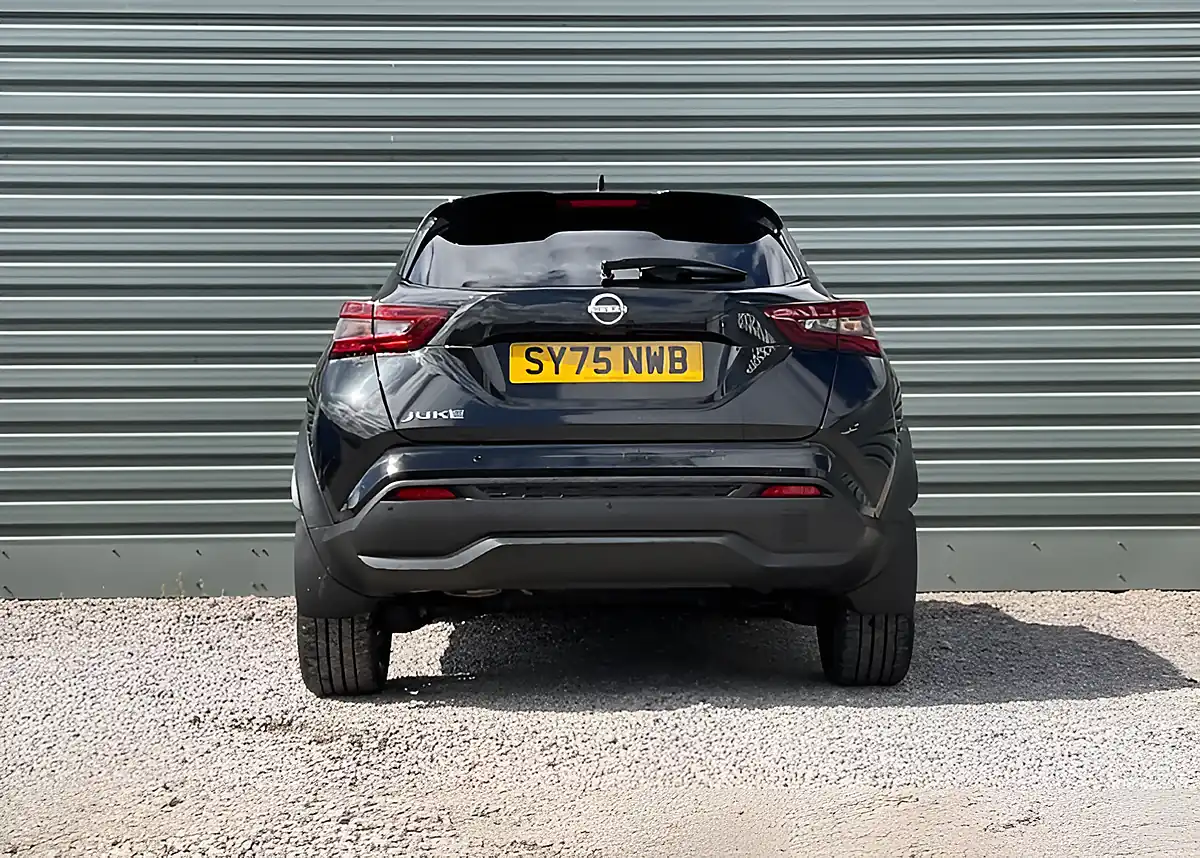 Used 2025 Nissan Juke Tekna Black - Interior and Exterior details 9