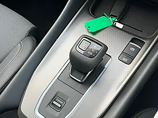 Used 2025 Nissan Qashqai N-Connecta Black - Interior and Exterior details 16