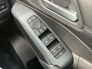 Used 2025 Nissan Qashqai N-Connecta Black - Interior and Exterior details 19