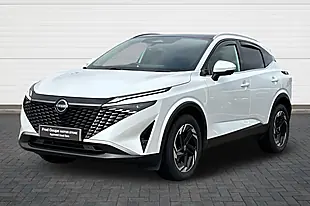 Used 2025 Nissan Qashqai N-Connecta Pearl White - Interior and Exterior details 7